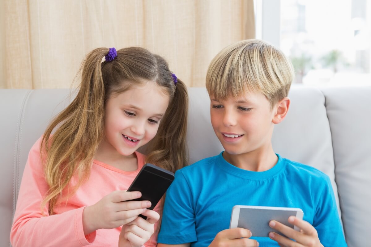 3 Tips For Parents: How To Choose A Smartphone For A Child?