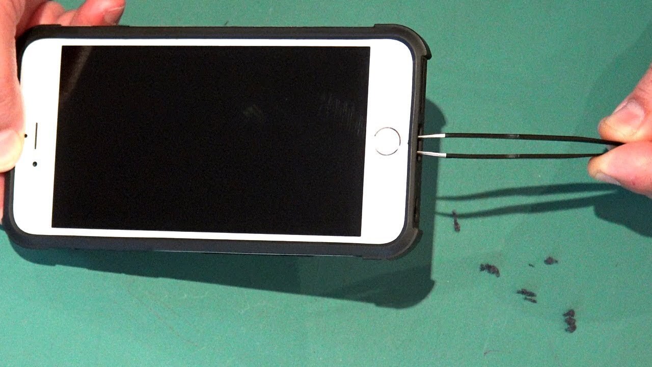 iphone charging port dust